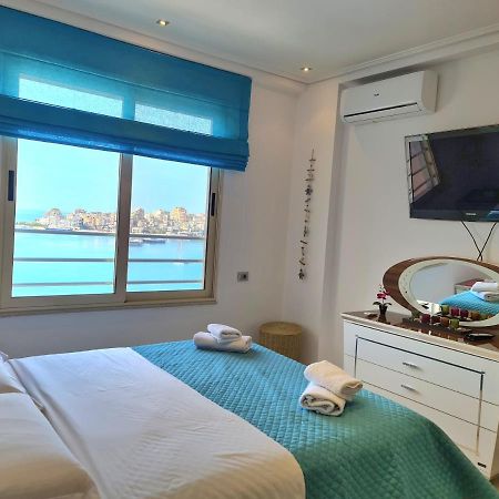 Luxury Seafront Apartments Sarande Ngoại thất bức ảnh