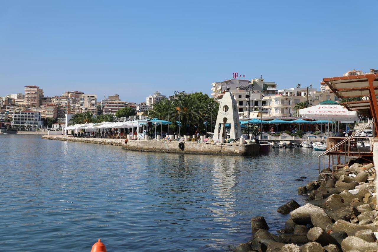 Luxury Seafront Apartments Sarande Ngoại thất bức ảnh