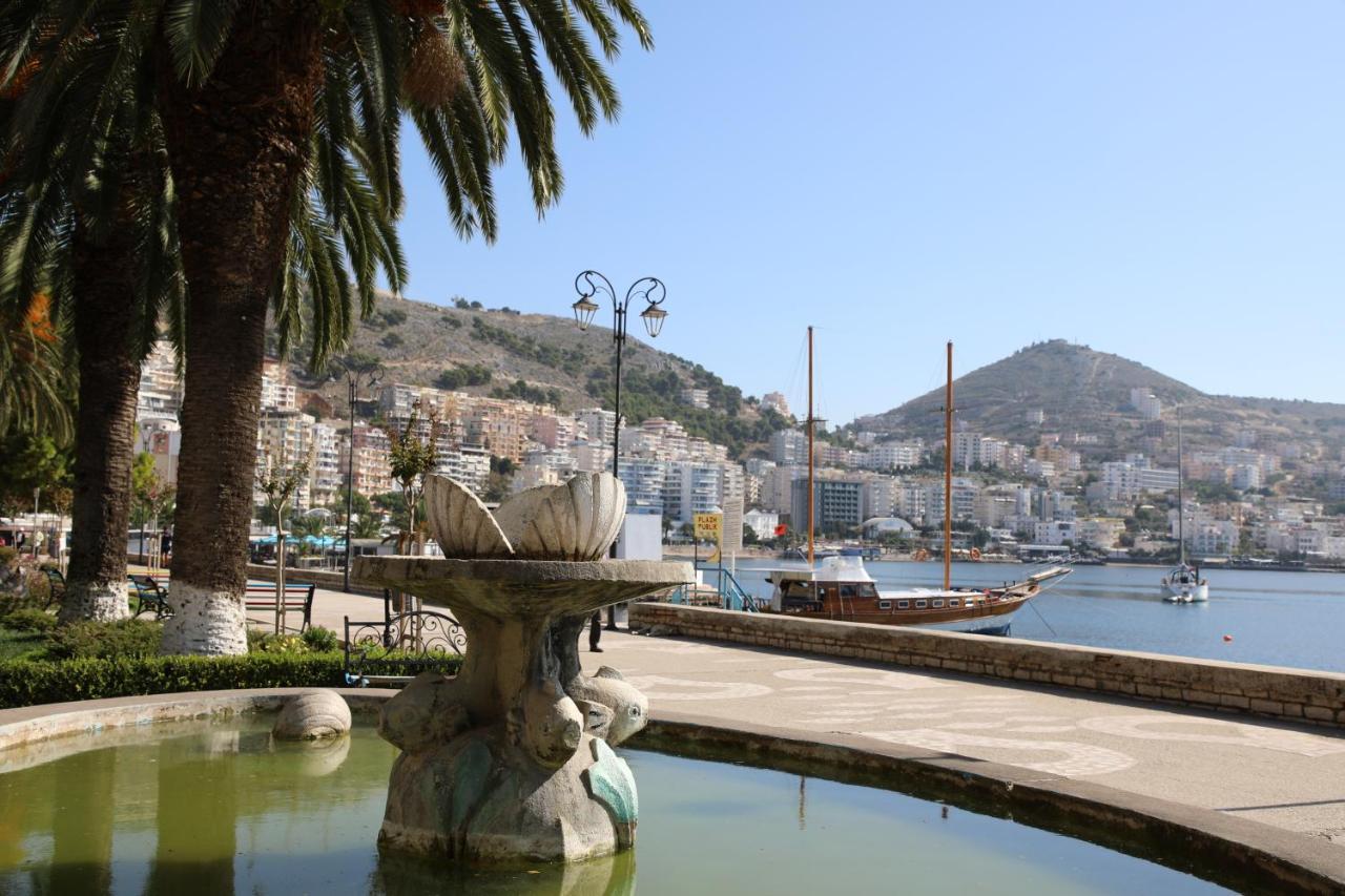Luxury Seafront Apartments Sarande Ngoại thất bức ảnh