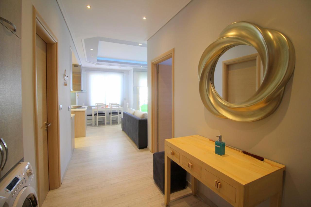 Luxury Seafront Apartments Sarande Ngoại thất bức ảnh
