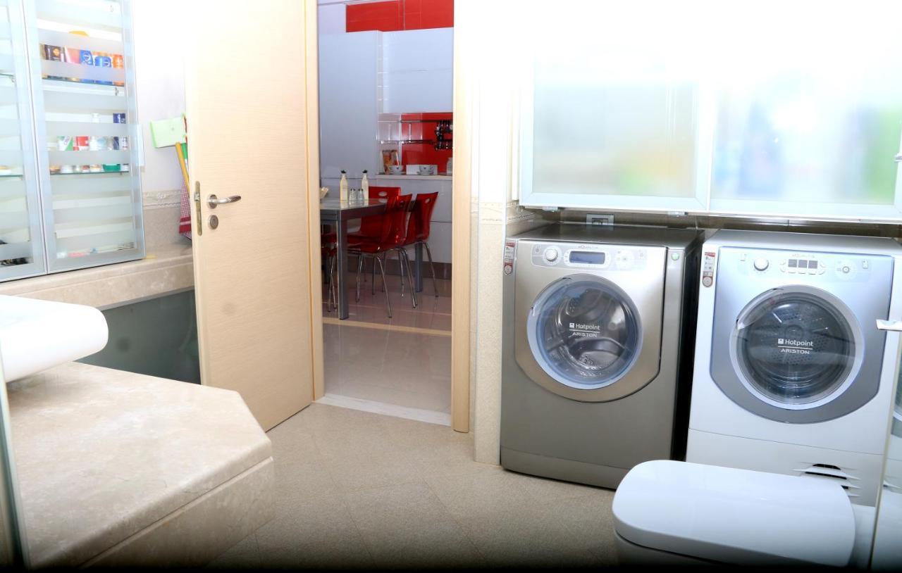 Luxury Seafront Apartments Sarande Ngoại thất bức ảnh